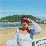 Estudiante de Periodismo en USC ofrece clases particulares para estudiantes de 1º y 2º de ESO de matemáticas, lengua española y lengua gallega